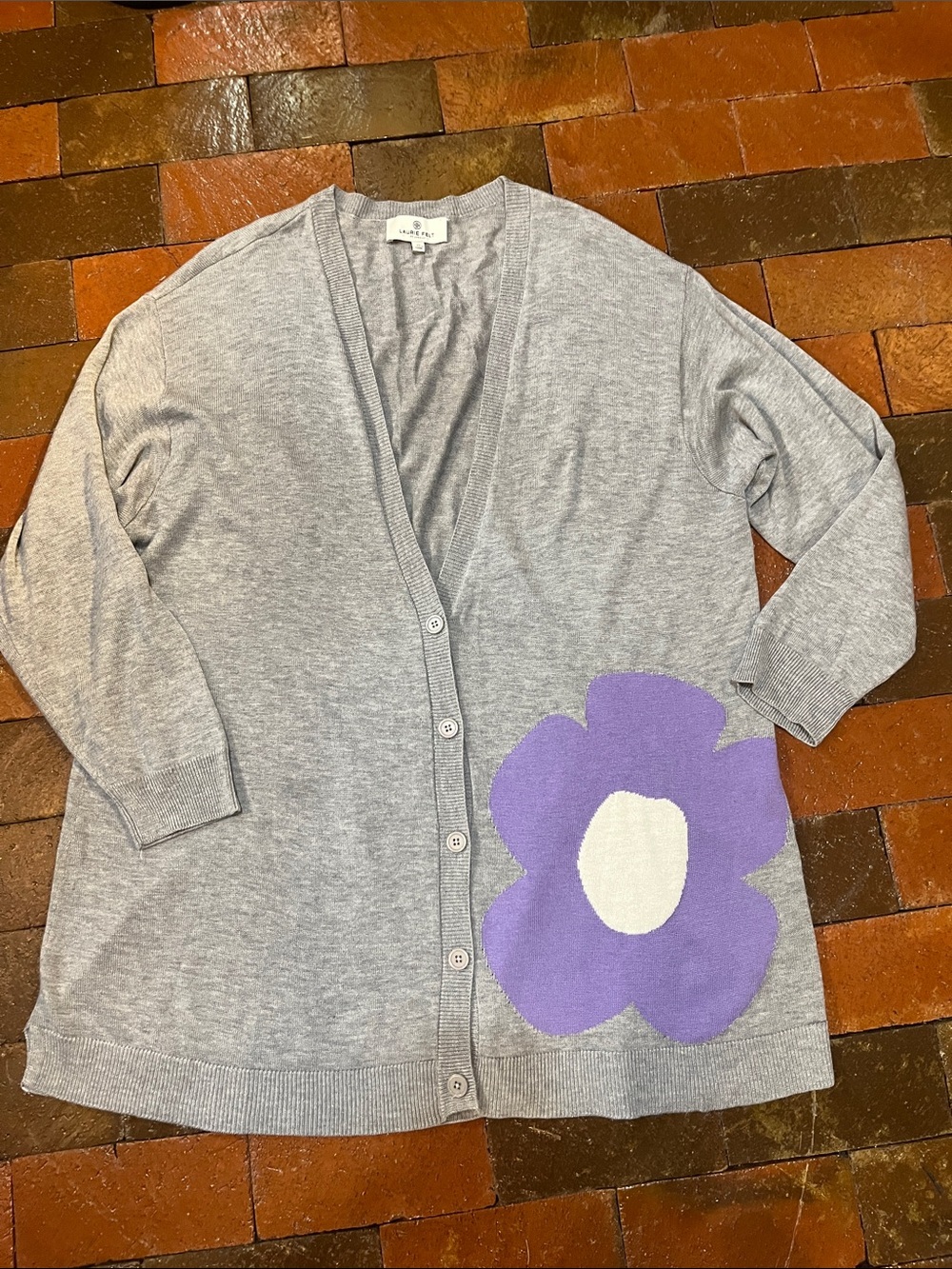 Laurie Felt 2X gray cardigan SWEATER with purple flower 2432